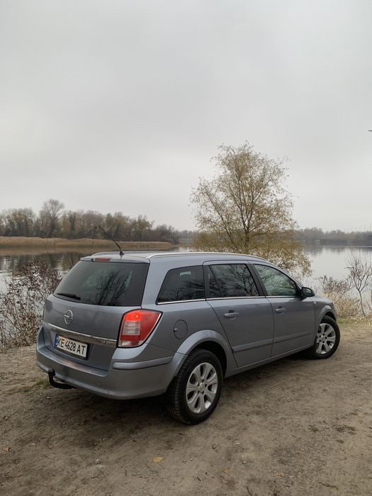 Opel Astra H 2009 1.9d АКПП  COSMO