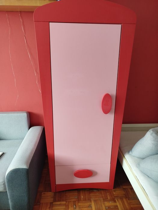 Meble dziecięce komplet