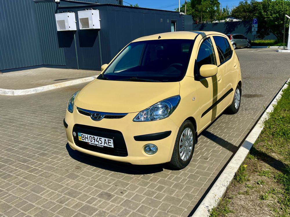 Продам Hyundai i10 2008