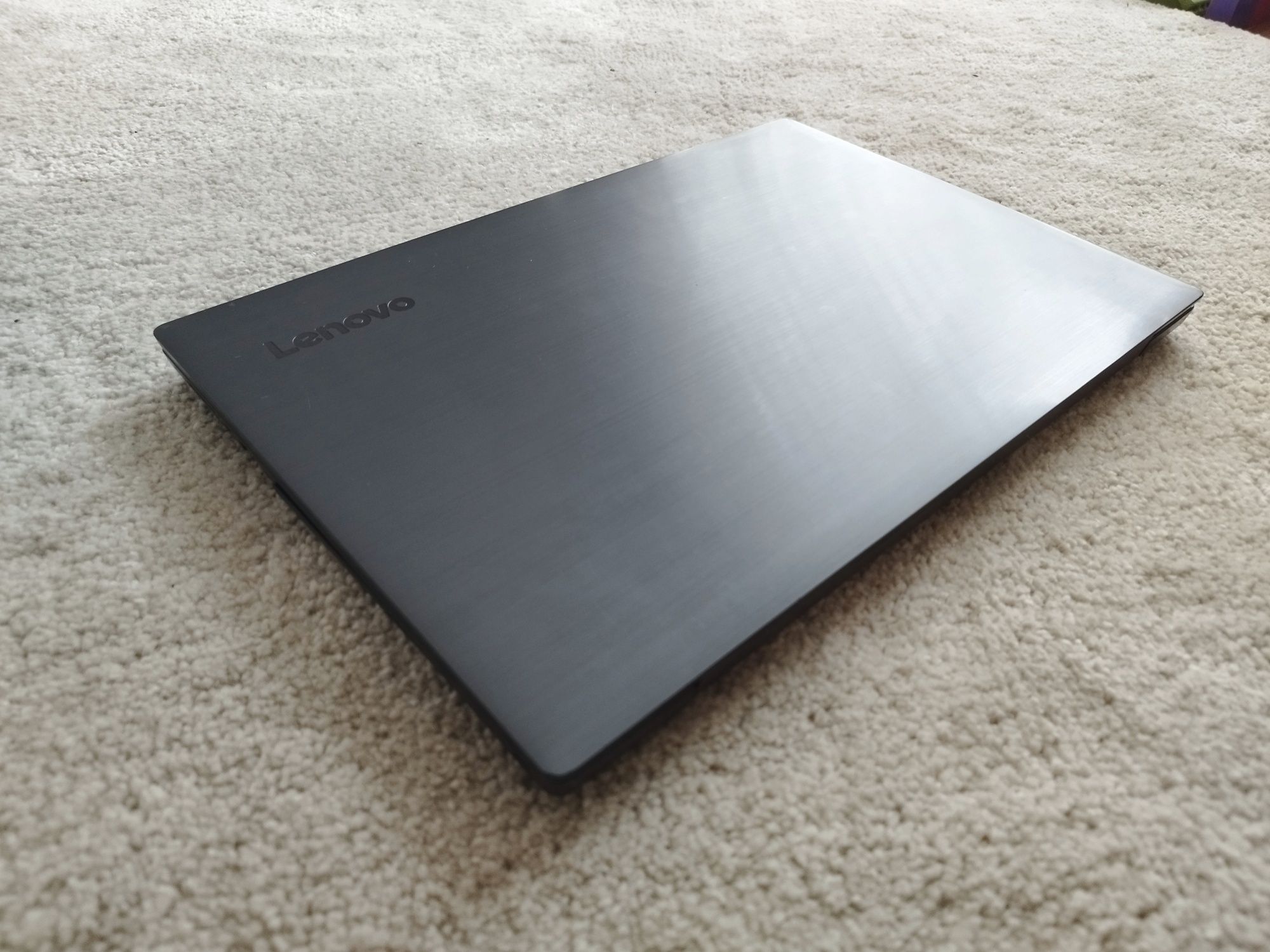 Lenovo V330-15IKB Intel i7 36GB RAM 1TB SSD NVME