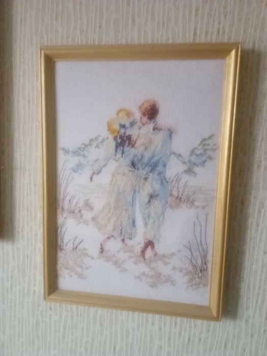 Продам вишиті картини.