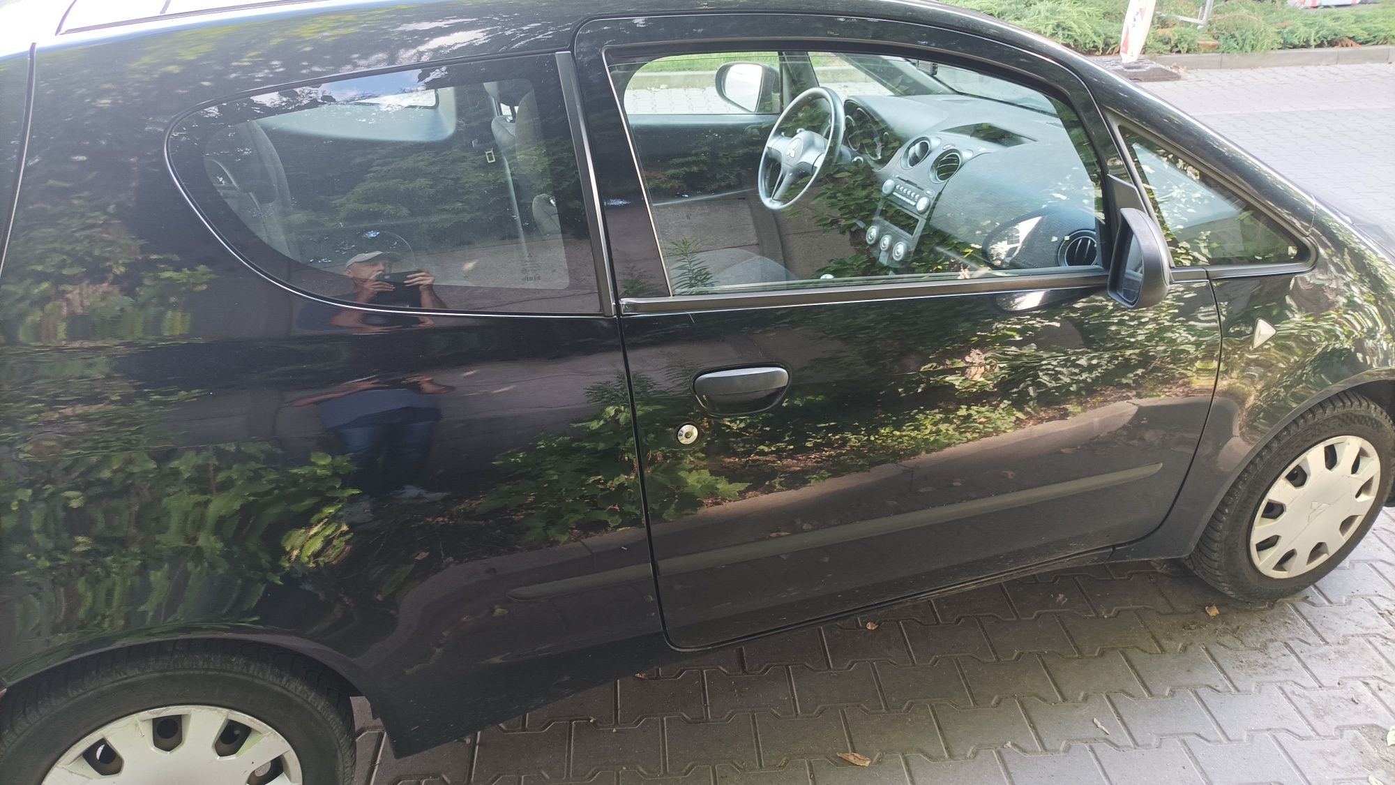 Mitsubishi colt 2005r