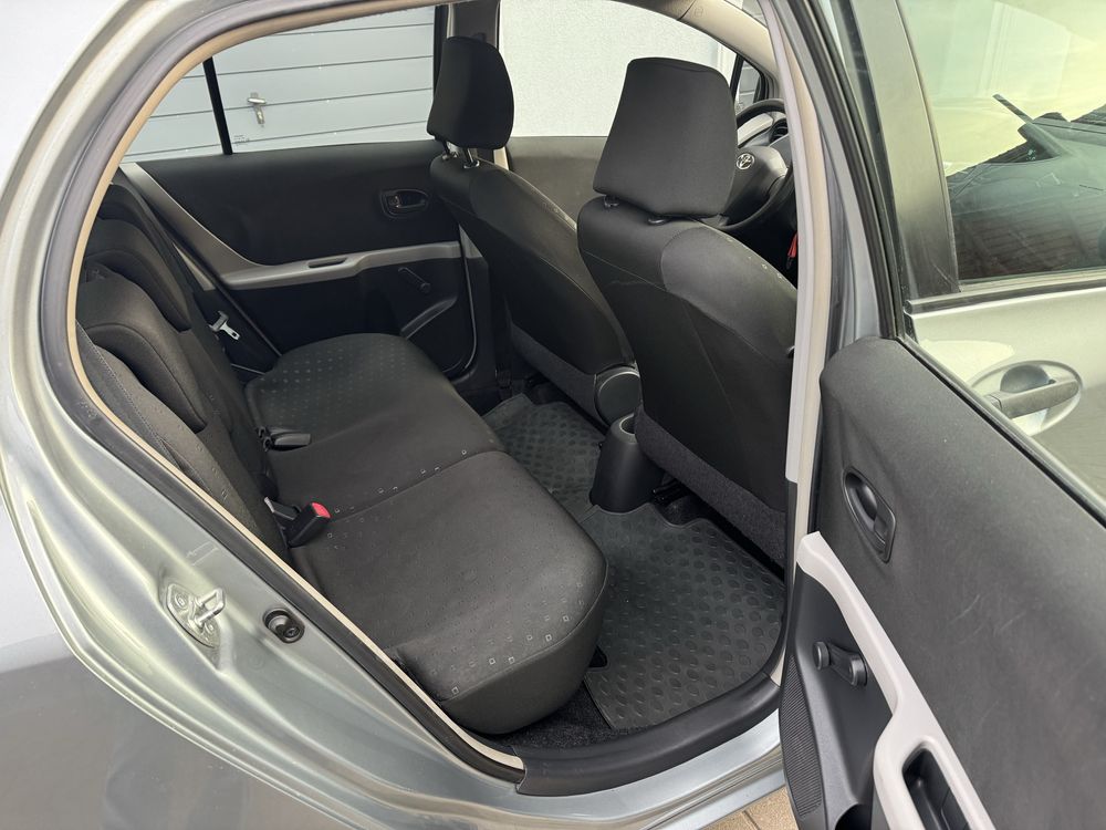 Toyota Yaris 1.3 87 KM sprowadzona 2008 zarejestrowana klima 4/5 drzwi
