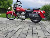 Honda Shadow 125 CM-czerwona