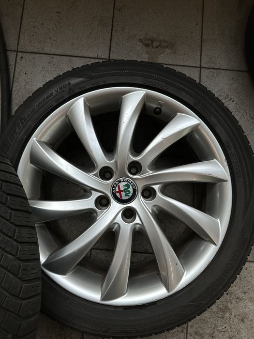 Felgi koła alufelgi 225/45 rozmiar 17 alfa romeo giulietta OE