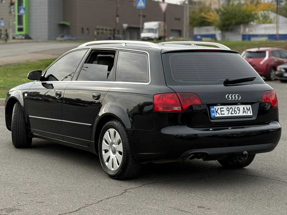 AvtoReal Audi A4 B7 2005