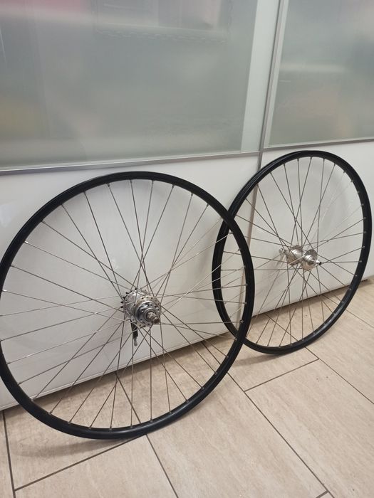 Koła rowerowe 28 Sturmey Archer Novatec c