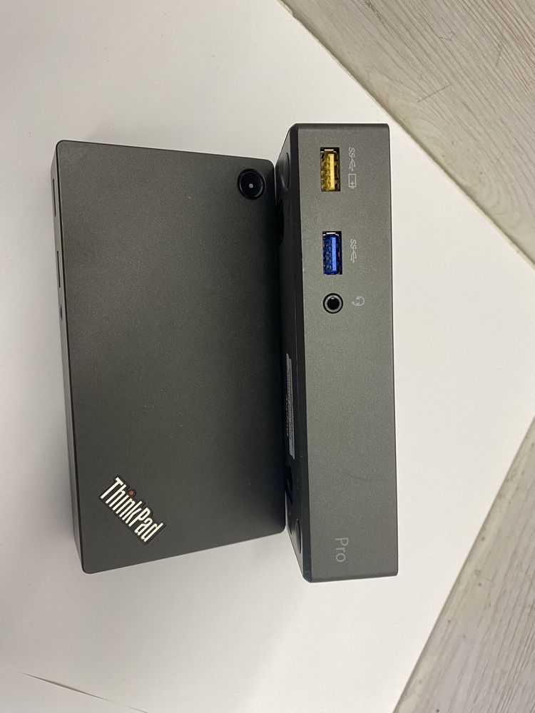 Док-станція Lenovo ThinkPad USB 3.0 Ultra Dock (модель 40A7)