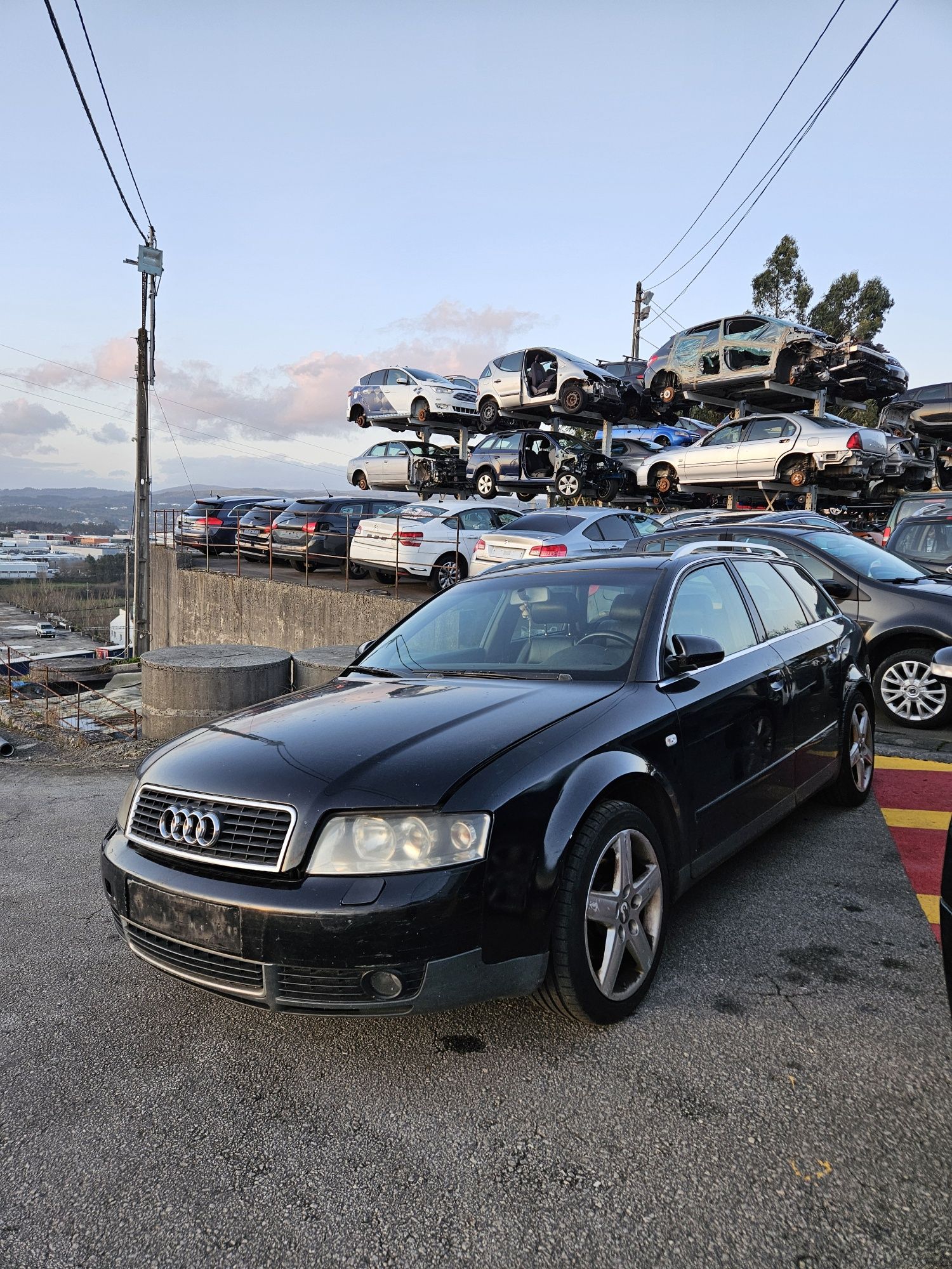 Audi A4 B6 Avant S Line 1.9 TDi 130CV de 2003 para peças