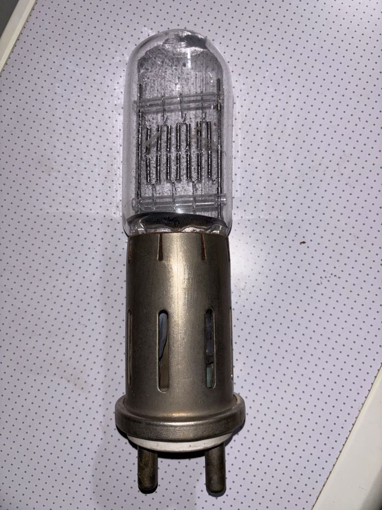 Лампа галогенная КГК 220-5000 G38