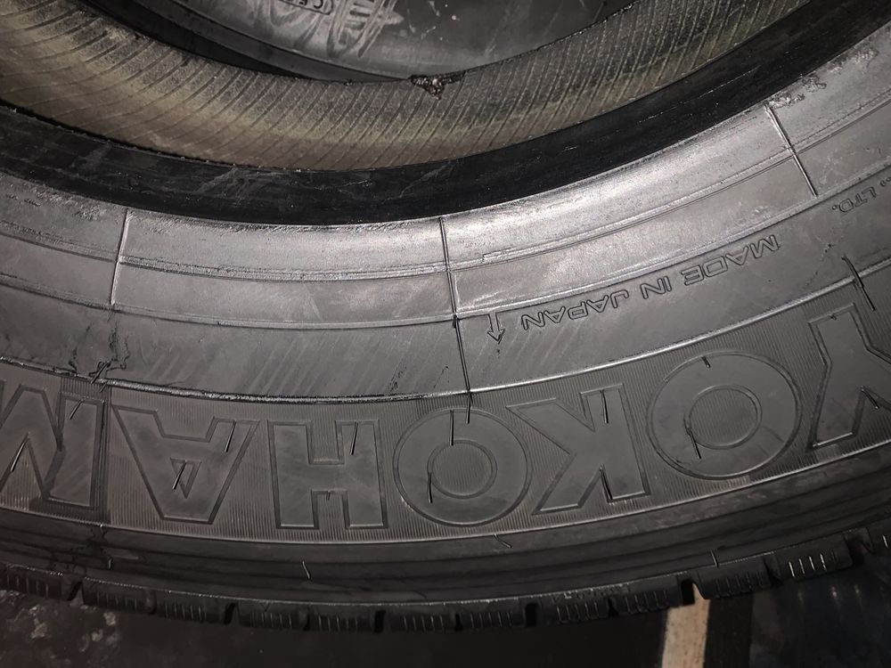 шина вантажна б/в 275/80R22,5 Yokohama 902ZE (4 шт)