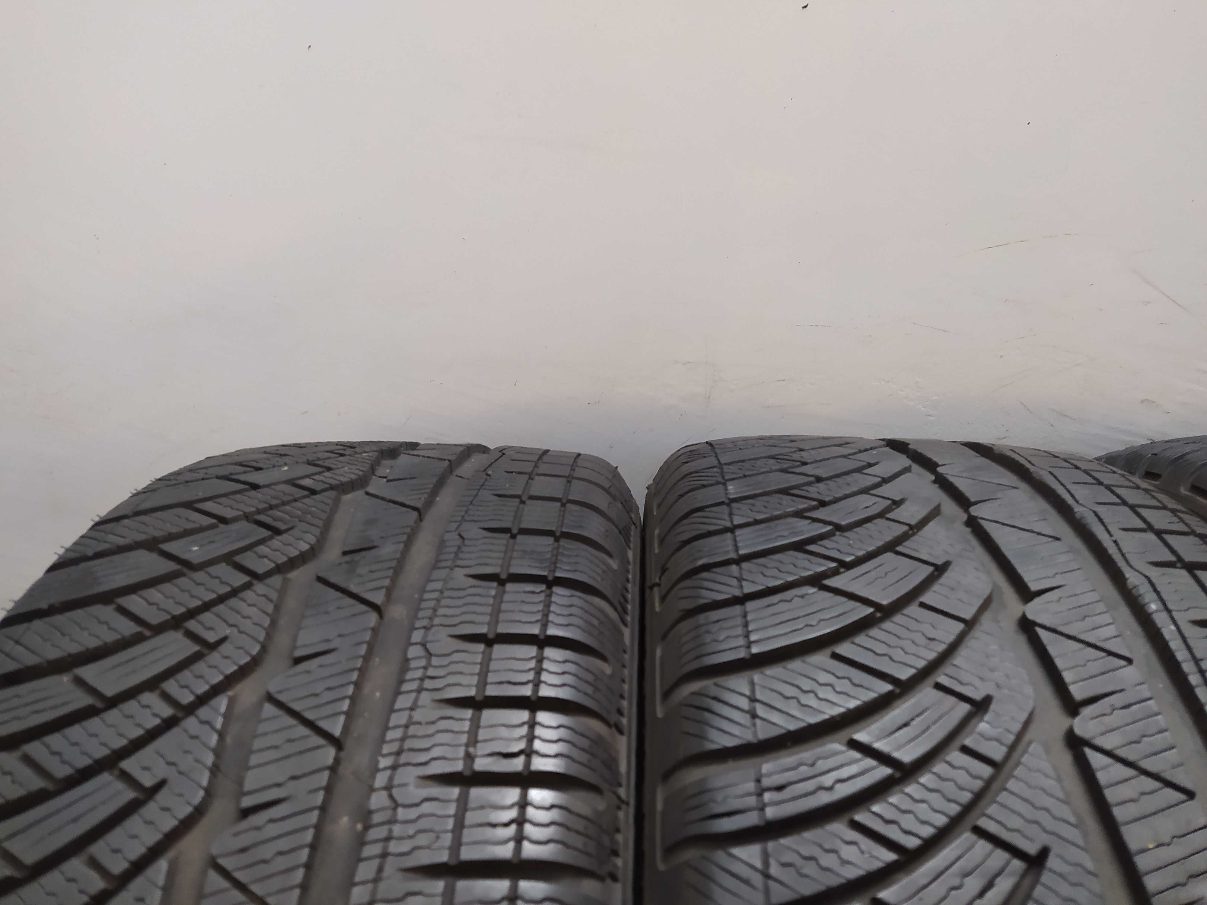 2x245/40R18 Michelin Pilot Alpin 4, bieżnik 6,6mm