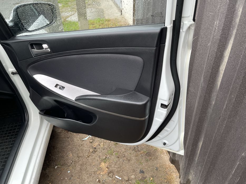 Продам автомобиль полностью на ходу