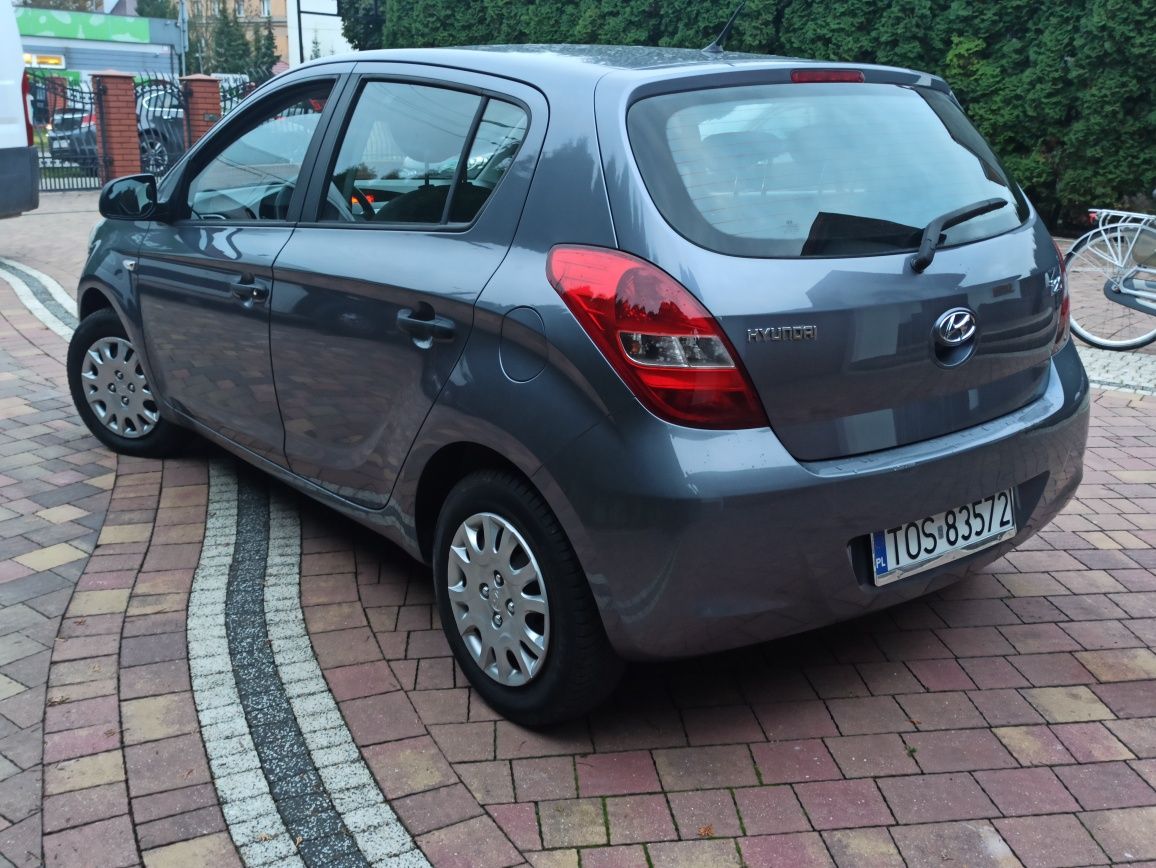 Hyundai i20_1.2 benzyna_Stan Idealny_Sprowadzony z Niemiec