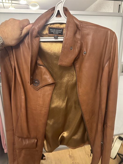 Куртка женская  marconi