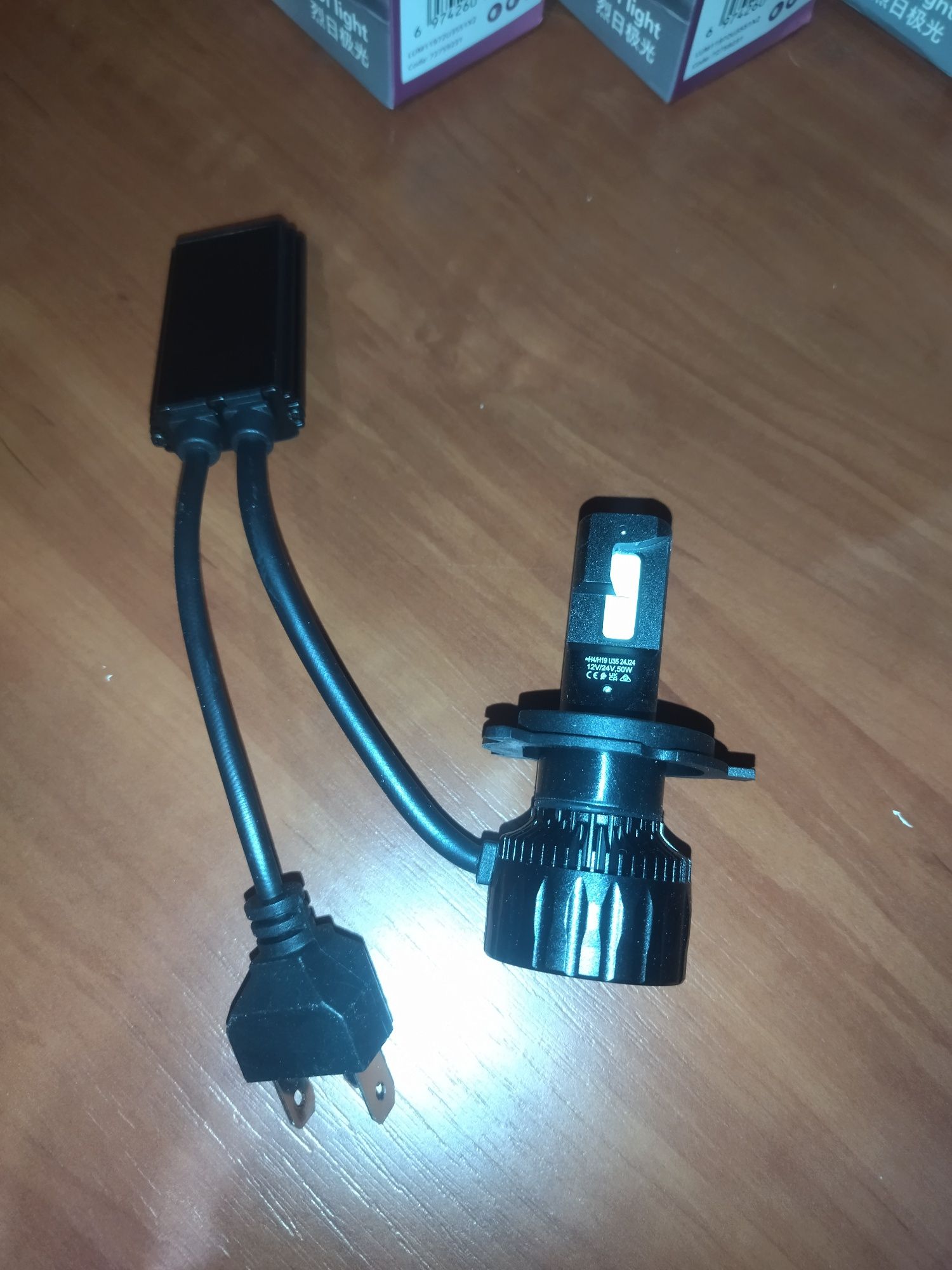 LED  Philips Ultinon Rally H4, H7 50 Вт
