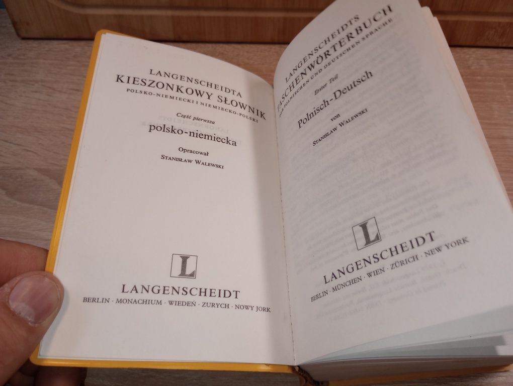 Polnisch-deutsch, deutsch-polnisch dictionary.