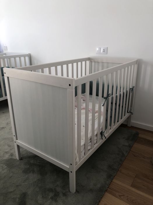Berço SUNDVIK IKEA em bom estado