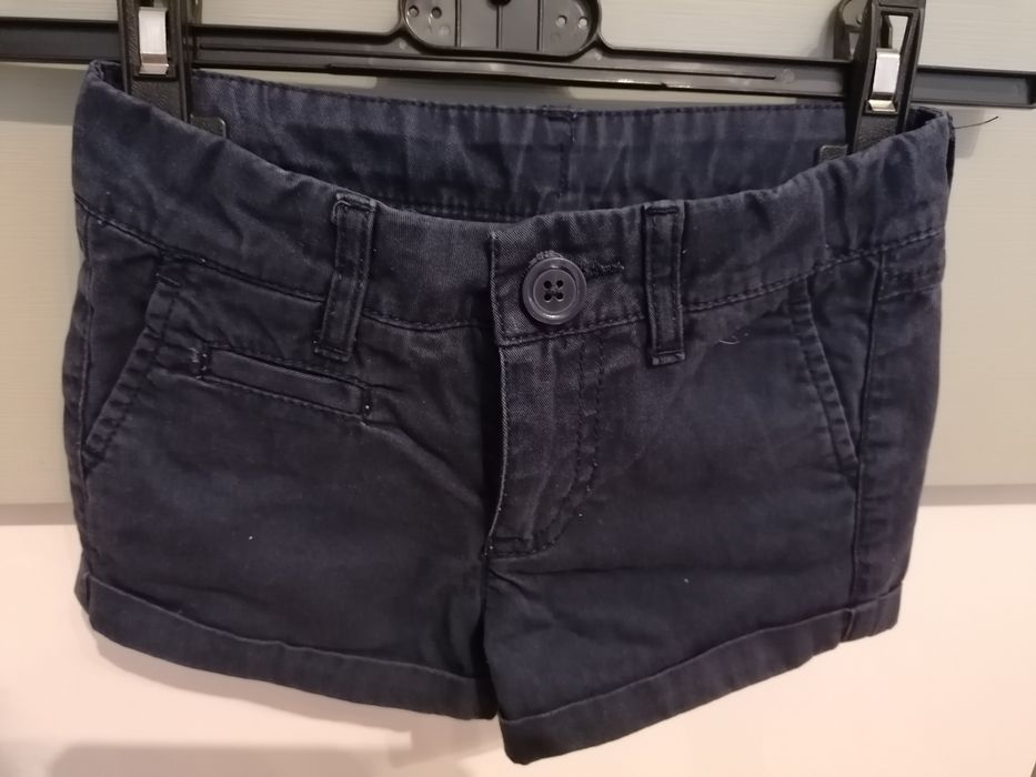 Calções de sarja para menina da Benneton tamanho 2 anos