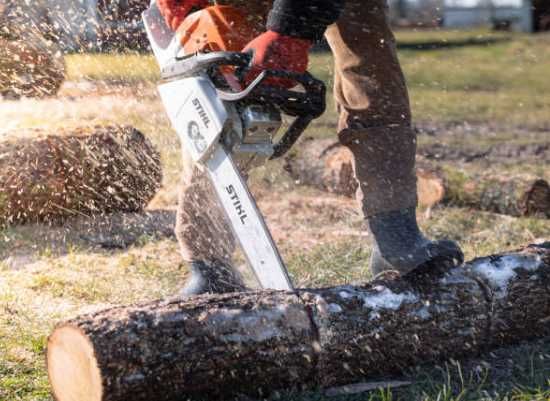 Порізка дров, пиляю дрова. Миропільське ОТГ