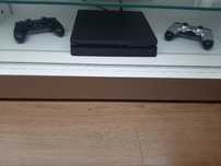 Vendo playstation 4 como nova