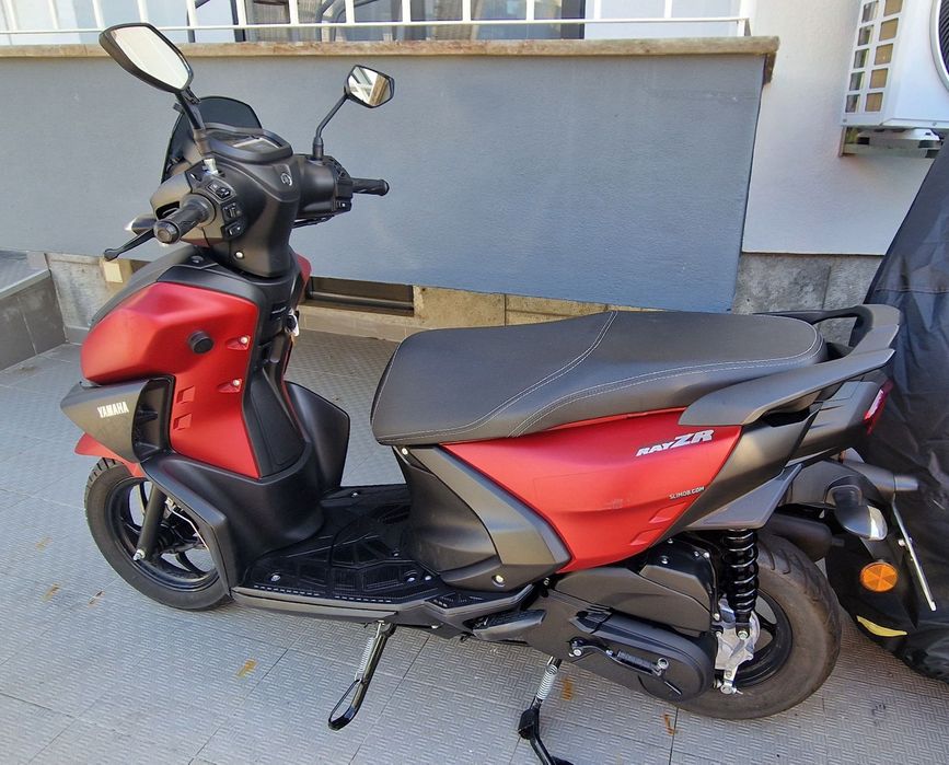 Yamaha RayZR