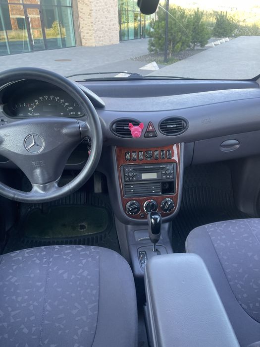 Машинка в доброму стані на автоматі