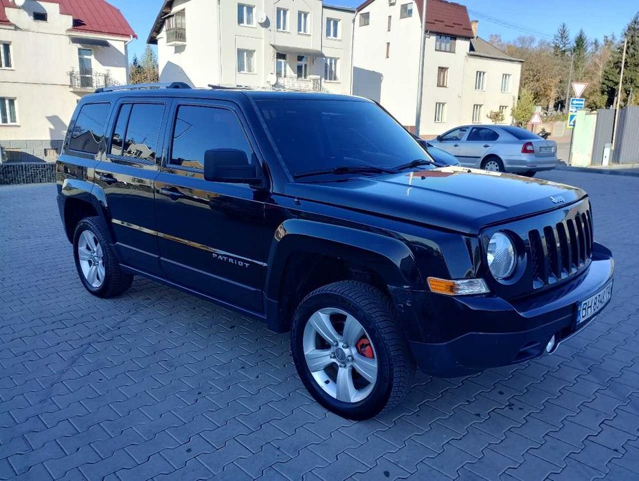 Jeep Patriot 2013 2.4 бензин 4x4