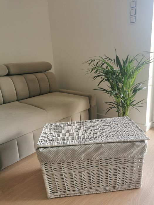 Duży Kosz wiklinowy biały na pranie bieliznę zabawki