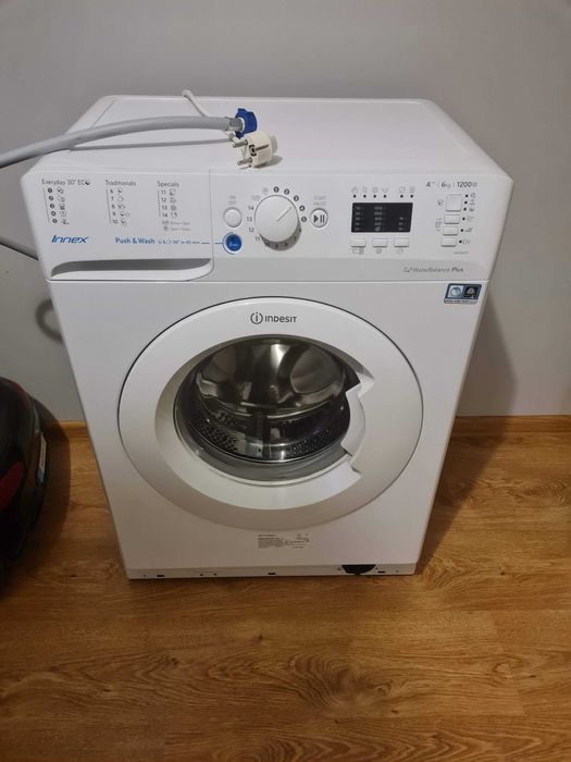 Pralka Indesit BWSA 61253 W EU A+++ 6KG 1200 Slim w dobrym stanie