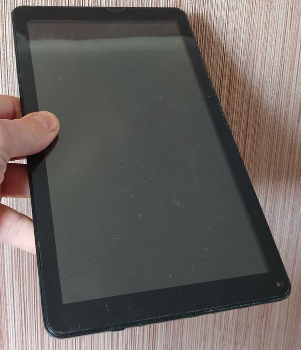 Большой планшет Logicom La Tab 105