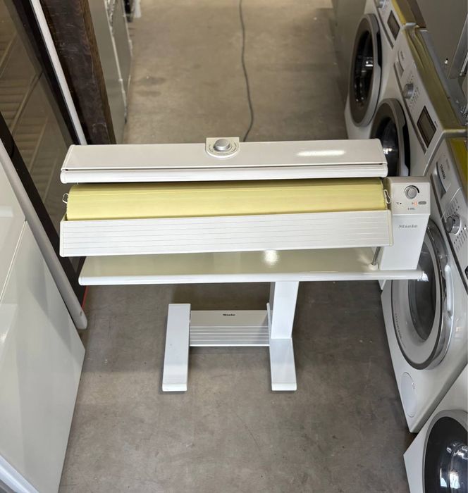 Прасувальна система Miele B 990