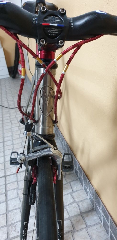 Bicicleta de Estrada Van Nicholas Astraeus