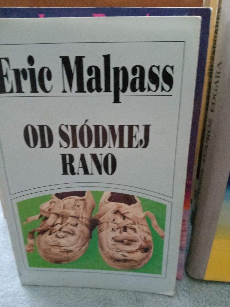 Od siodmej rano , Eric Malpass.