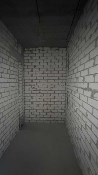 Продаж 3 кмн кв, пл. Перемоги, б.1