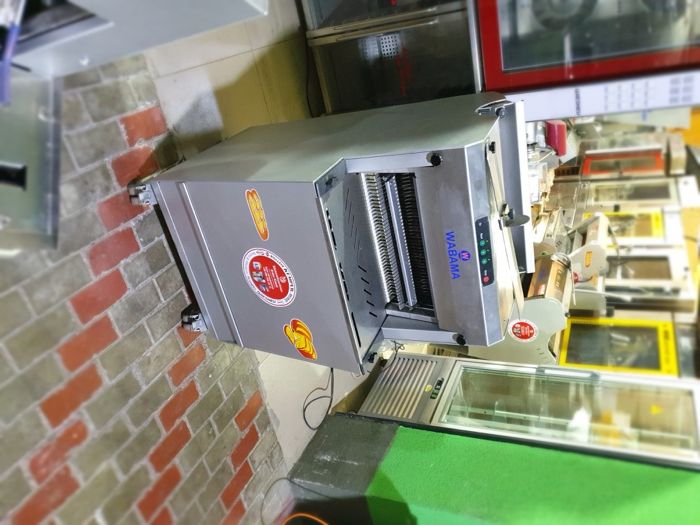 Хлеборезка оборудование для пекарни Автомат Wabama с Германии