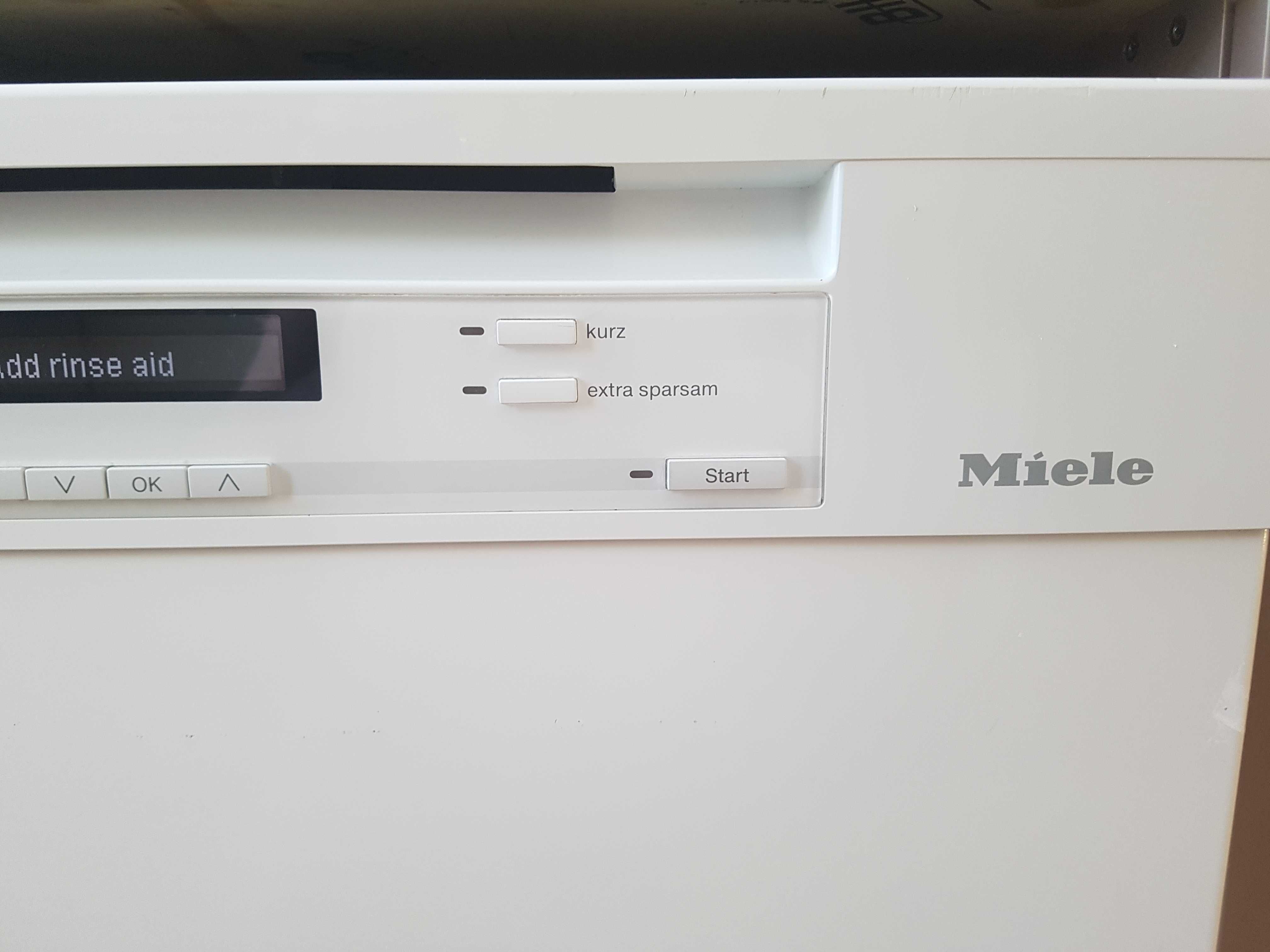 biała zmywarka miele G 6410 SC biała pod blat
