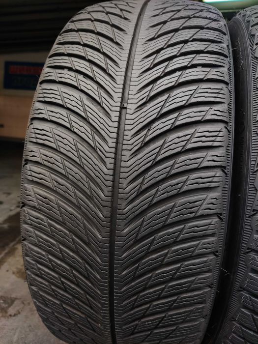 2шт 235/40 R19 Michelin Pilot Alpin⁵ зимові шини преміум