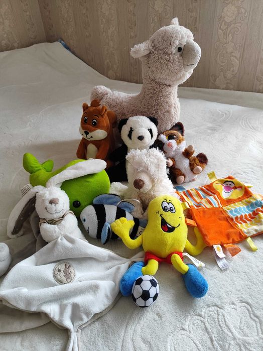 М'які іграшки у гарному стані