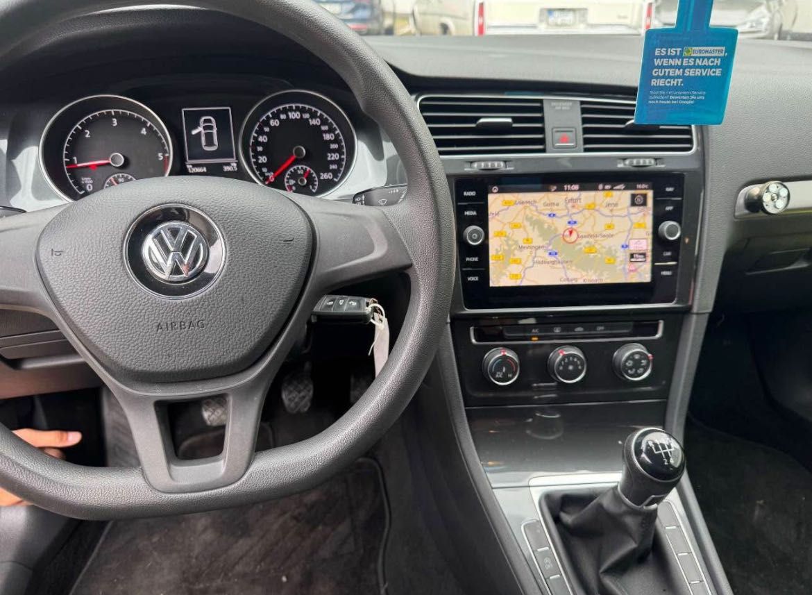 VW Golf 7 1.6 TDI Trendline * TOP *120 mil*