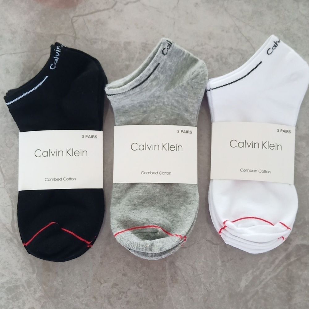 Весіння пропозиція Шкарпетки/носки унісекс Calvin Klein
