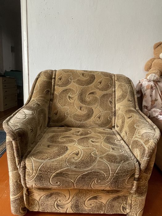 Крісло-ліжко. Розкладне. В гарному стані