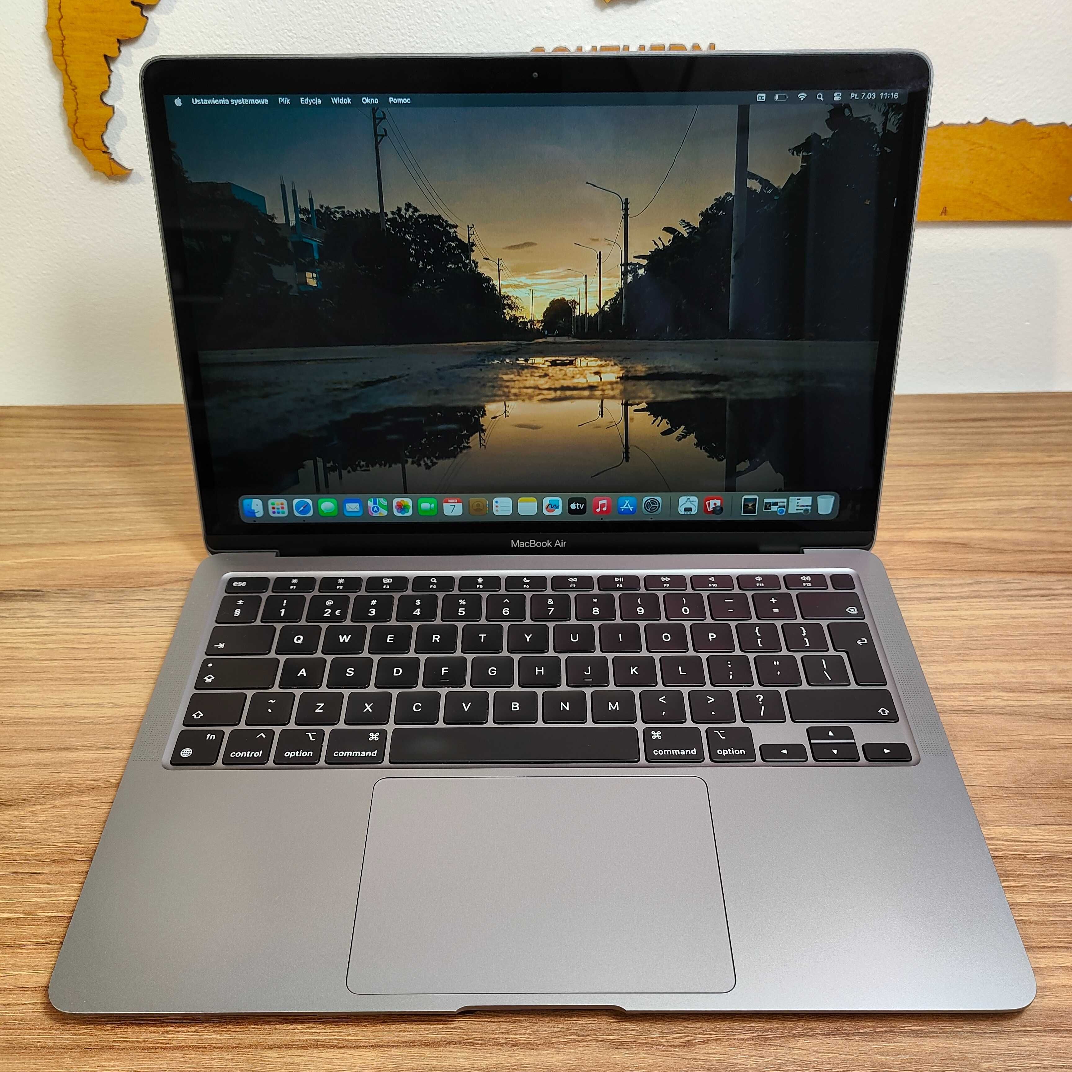Laptop Apple Macbook Air 13 A2337 M1 8GB/ 256GB SSD Gwar Fv