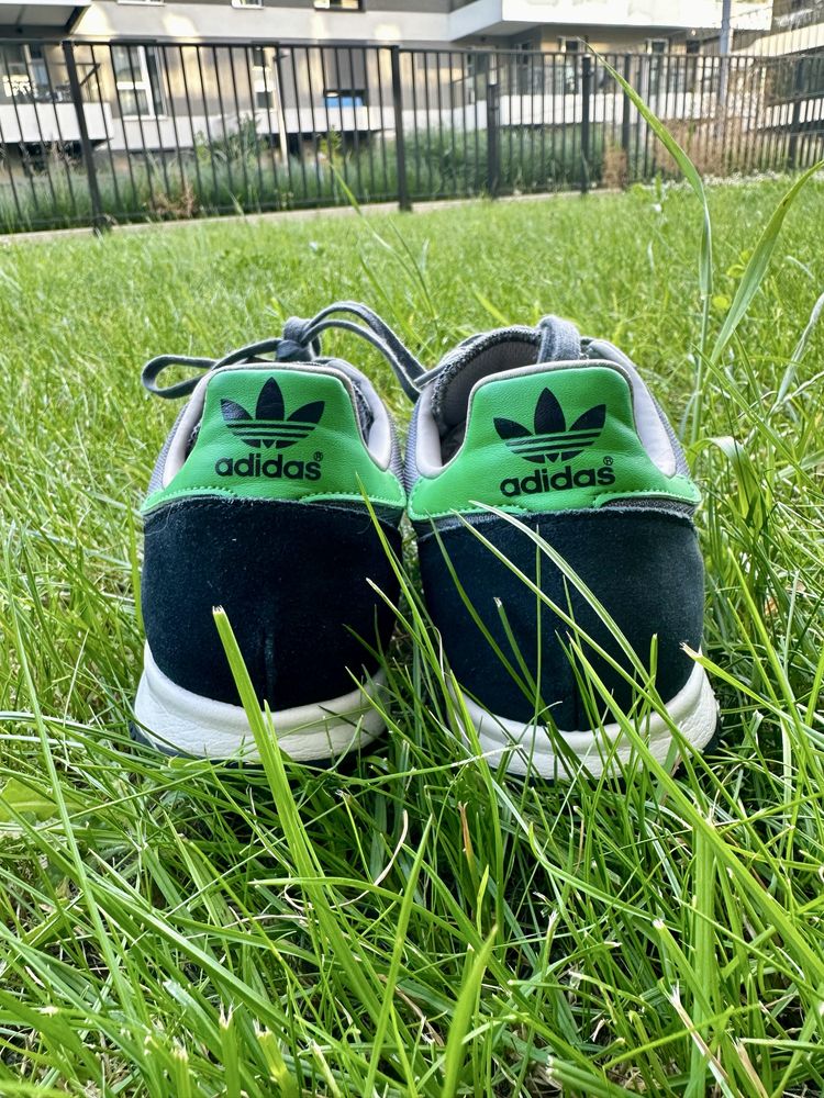 Adidas original - Racer (rozmiar 42)