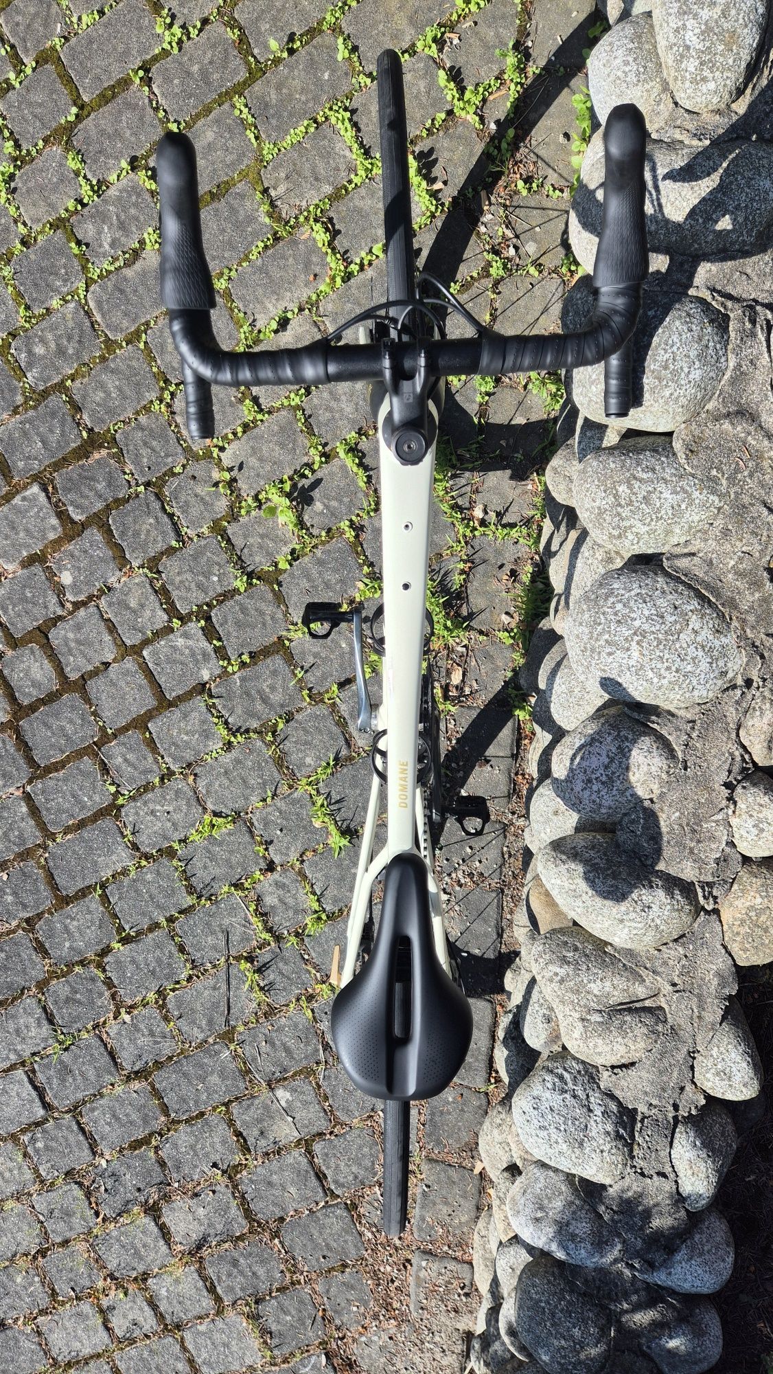 Trek Domane AL 4 Gen 4 + Bontrager Aeolus Elite 35 | Stan idealny