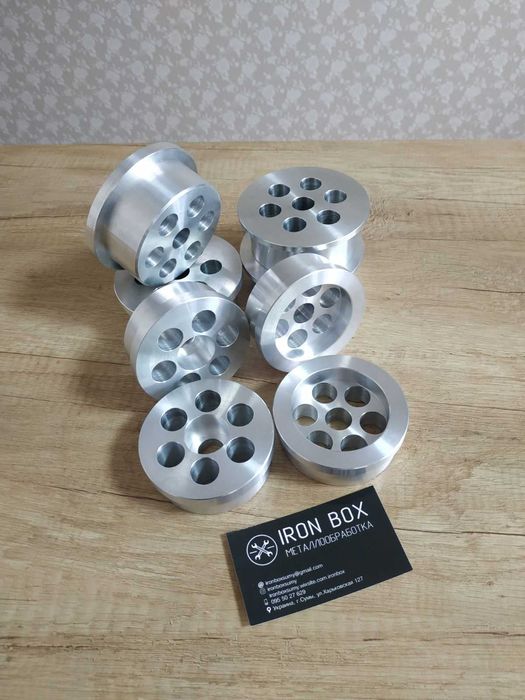 Комплект втулок заднього підрамника BMW Е36/46/82/90/91/92