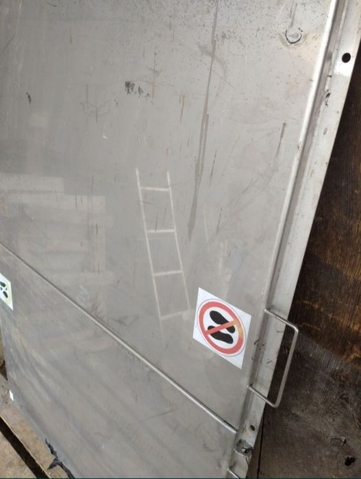 Drzwi nierdzewne. Stan bardzo dobry