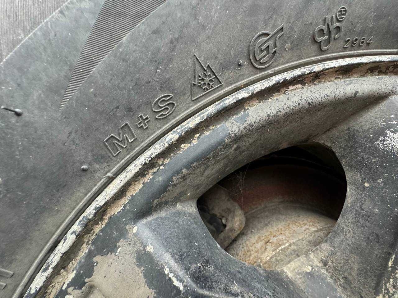 Колеса (Диски з Резиною) до Kia Sorento 245/70 R16 (поштучно)