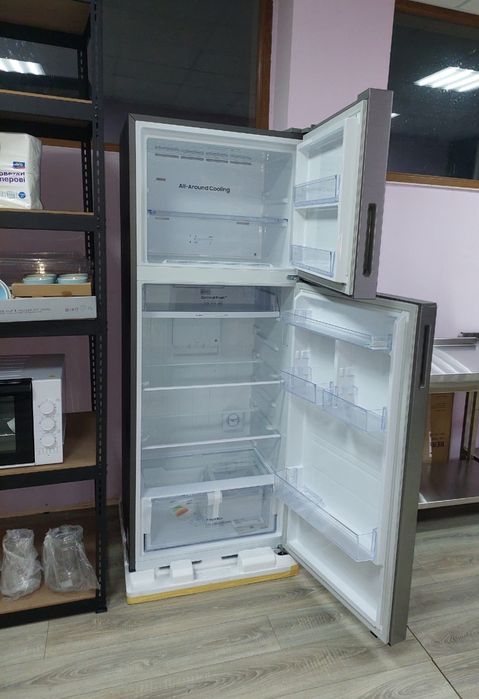 Холодильник SAMSUNG RT47CG6442S9