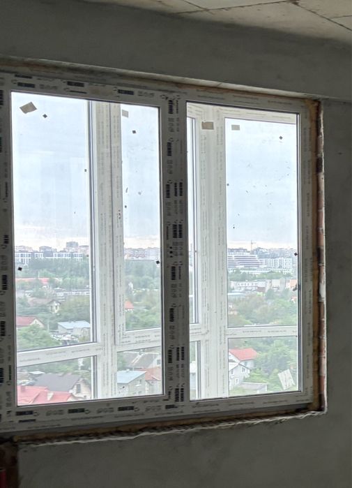 Вікно пластикове REHAU